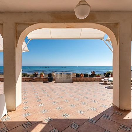 Beachfront Bliss: Apartamento A Pie De Playa Alicante Buitenkant foto