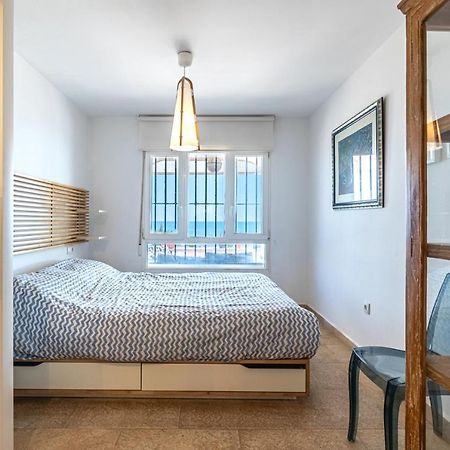 Beachfront Bliss: Apartamento A Pie De Playa Alicante Buitenkant foto