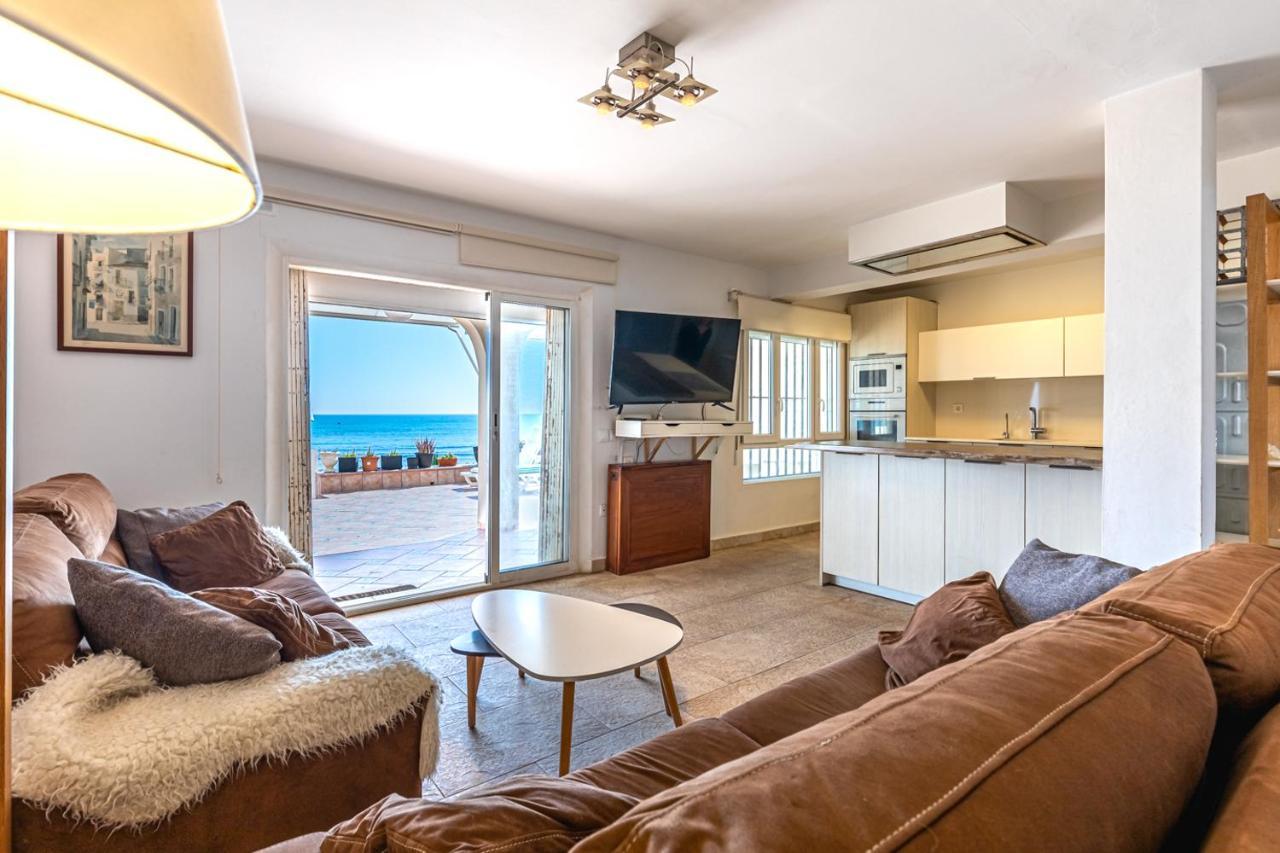 Beachfront Bliss: Apartamento A Pie De Playa Alicante Buitenkant foto